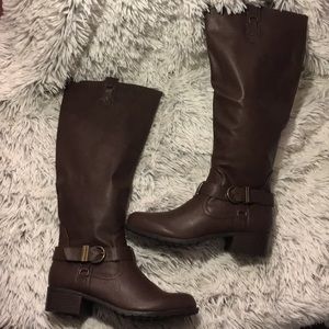 New Brown Rampage Boots Sz 7